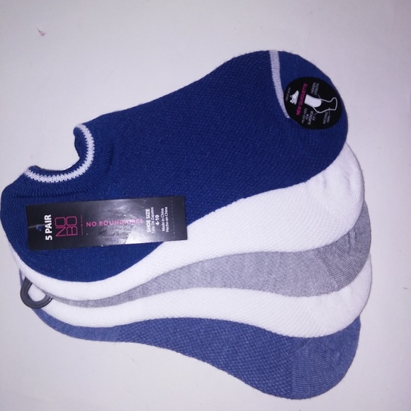 Set‎ of 5 No Boundaries Socks - Picture 3 of 3